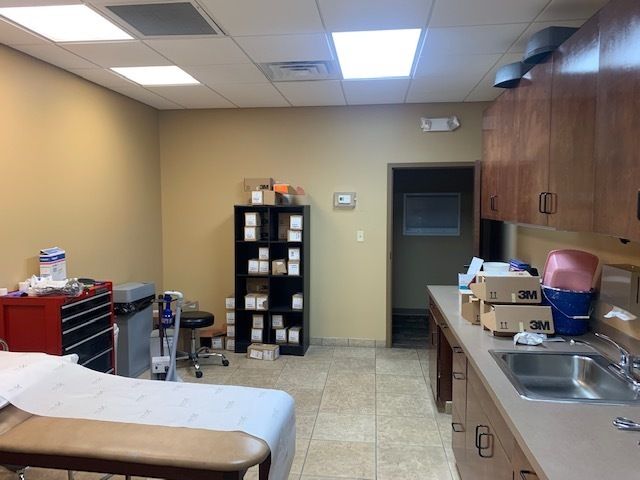 Medical Office For Sale/Lease : 15 Orleans Dr, Hattiesburg, MS 39402